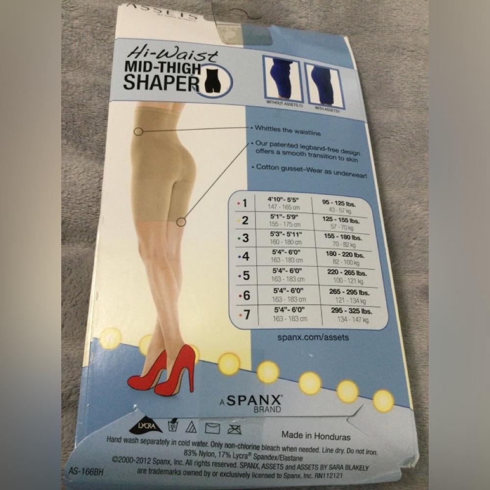 Lot of 2 Assets by Spanx Hi-Waist Mid-Thigh Shaper in Nude - Picture 3 of 4